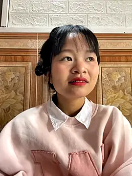 Daisy018 online show from October 31, 2025, 2:45 am