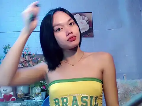 sexybabewarrior online show from May 14, 2026, 6:37 pm