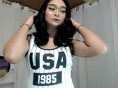 Snapshot of itsmekianna chatting on July 17, 2026, 8:24 pm itsmekianna online show from July 17, 2026, 8:24 pm