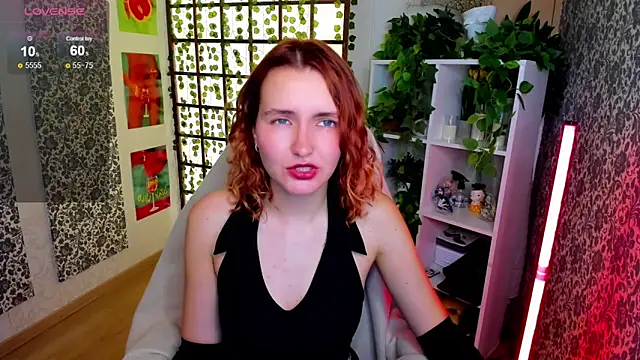 Elis Cherry online show from September 23, 2025, 1:52 am