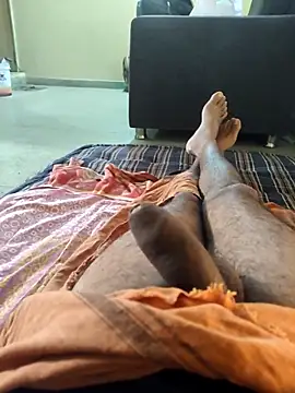 vichuhot online show from November 16, 2025, 1:44 am