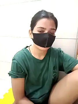 Snapshot of Hot_Jaanvi_ chatting on September 29, 2025, 4:01 pm Hot Jaanvi online show from September 29, 2025, 4:01 pm