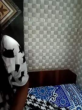 Snapshot of Hot_Jaanvi_ chatting on November 11, 2025, 4:12 am Hot Jaanvi online show from November 11, 2025, 4:12 am