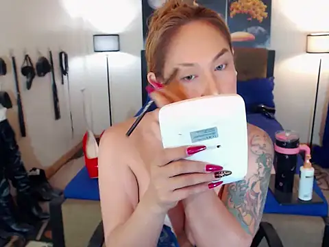 Allysonevanns online show from February 6, 2026, 6:00 pm