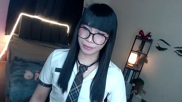 Veniceseduction online show from March 18, 2026, 1:03 pm