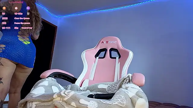 dustbunni0414 online show from March 13, 2026, 2:45 pm