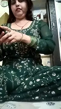 Snapshot of Ritika_ranii chatting on October 10, 2025, 8:46 am Ritika ranii online show from October 10, 2025, 8:46 am