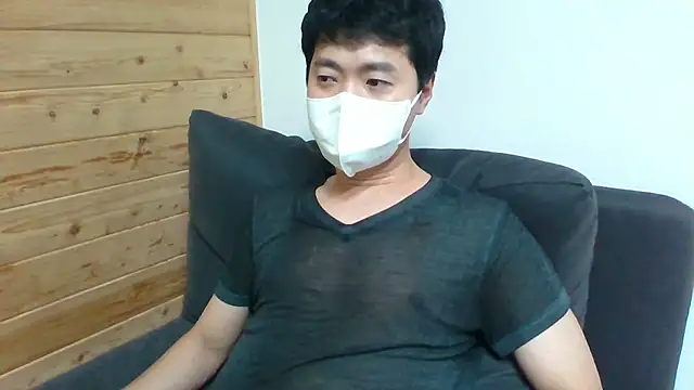  kinggun  online show from October 14, 2025, 1:56 pm