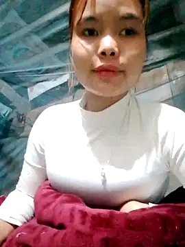 CloudyChu online show from November 12, 2025, 2:12 am