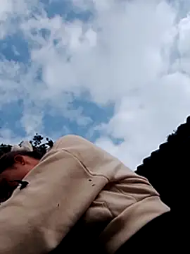 CloudyChu online show from November 14, 2025, 2:10 am