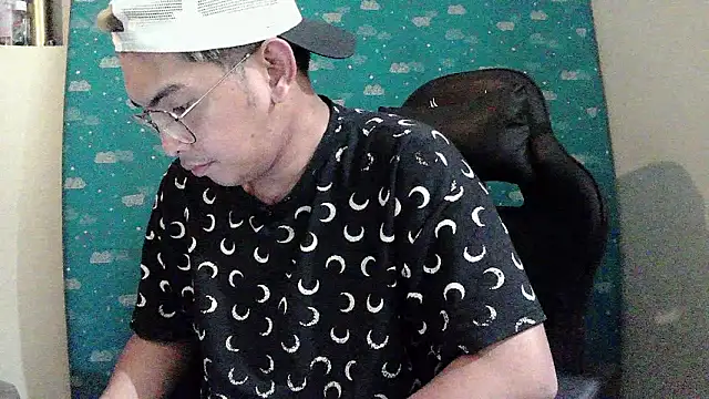 riley cum online show from March 26, 2026, 8:03 pm