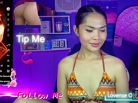 urgirljane online show from June 3, 2026, 2:33 pm