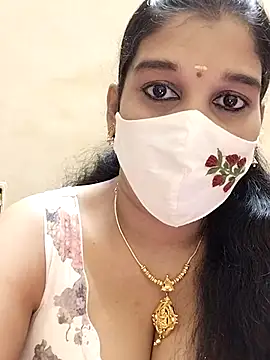 Snapshot of amelia-rani chatting on October 13, 2025, 4:23 am amelia-rani online show from October 13, 2025, 4:23 am