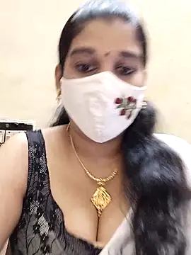 Snapshot of amelia-rani chatting on October 27, 2025, 4:27 am amelia-rani online show from October 27, 2025, 4:27 am