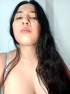 Snapshot of VALENTINA_ROUSE_ chatting on October 13, 2025, 12:32 am VALENTINA ROUSE online show from October 13, 2025, 12:32 am