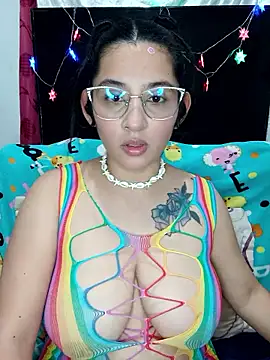 VALENTINA ROUSE  online show from January 14, 2026, 1:33 am