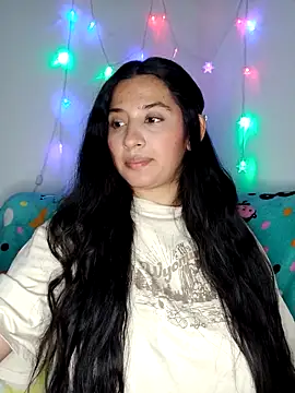 VALENTINA ROUSE  online show from March 19, 2026, 12:36 am