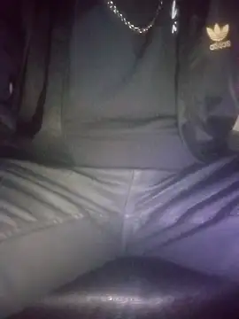 OnlyMoneyIwanT online show from April 26, 2026, 5:54 pm