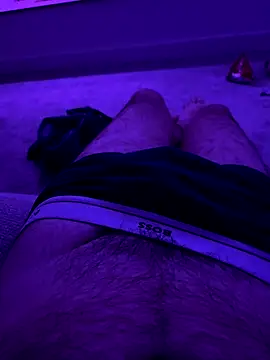 leroy9501 online show from October 19, 2025, 1:28 am