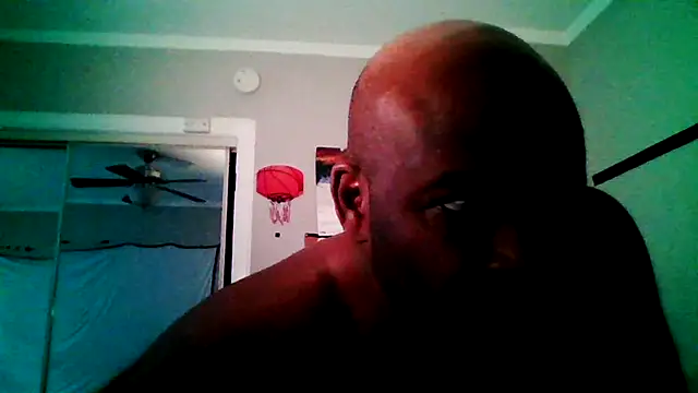 JezOne555 online show from December 17, 2025, 1:39 pm