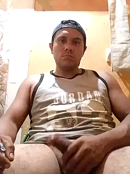 Snapshot of Luk909090 chatting on October 21, 2025, 4:02 am Luk909090 online show from October 21, 2025, 4:02 am