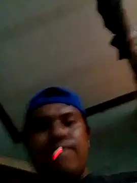 Snapshot of Luk909090 chatting on October 23, 2025, 1:16 am Luk909090 online show from October 23, 2025, 1:16 am