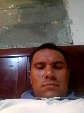 Snapshot of Luk909090 chatting on November 17, 2025, 2:17 am Luk909090 online show from November 17, 2025, 2:17 am