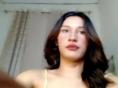 Snapshot of SerenaCortesi chatting on April 7, 2026, 4:18 pm SerenaCortesi online show from April 7, 2026, 4:18 pm