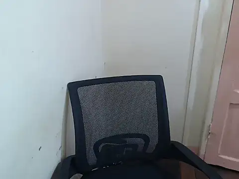 Snapshot of Pussycatdollx19 chatting on September 10, 2025, 12:10 am Pussycatdollx19 online show from September 10, 2025, 12:10 am