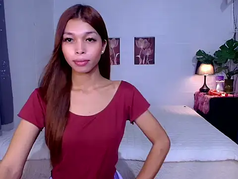 Missmooreexx online show from October 22, 2025, 9:31 am