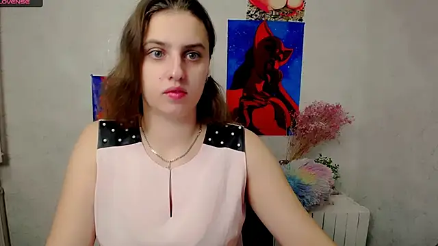 AmandaDimond  online show from October 22, 2025, 11:43 am