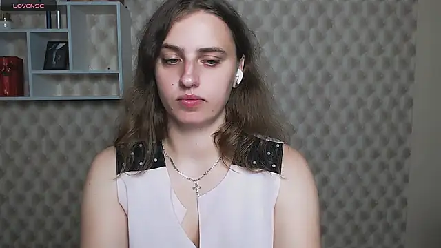 AmandaDimond  online show from July 25, 2026, 9:51 am