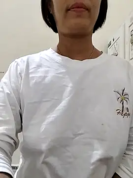 Snapshot of love_sexy090 chatting on November 1, 2025, 1:13 pm love sexy090 online show from November 1, 2025, 1:13 pm