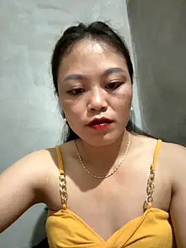 Snapshot of MychuSweet chatting on October 13, 2025, 10:32 pm MychuSweet online show from October 13, 2025, 10:32 pm