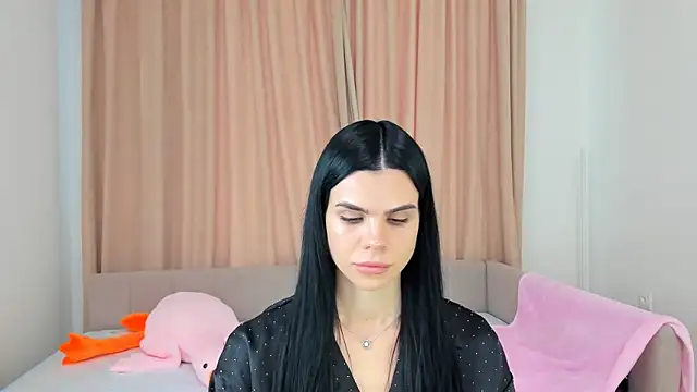 Amelisweett online show from September 22, 2025, 8:49 am