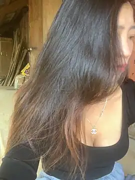 ThiHa003 online show from October 31, 2025, 1:50 am