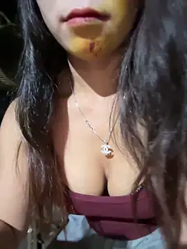 ThiHa003 online show from February 20, 2026, 3:25 am