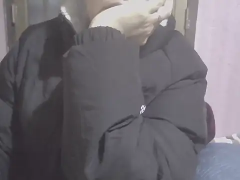 Snapshot of Hachi077 chatting on March 14, 2026, 4:23 pm Hachi077 online show from March 14, 2026, 4:23 pm