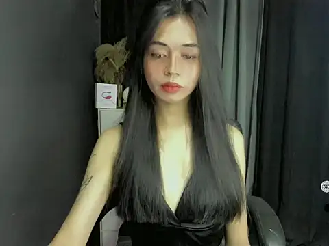 Snapshot of LexiLove chatting on April 29, 2026, 10:27 pm LexiLove online show from April 29, 2026, 10:27 pm
