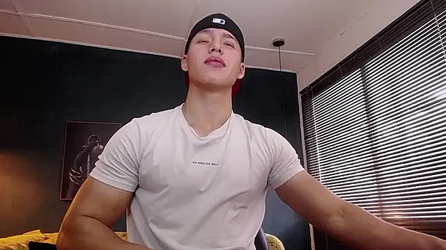 deivid parker online show from September 18, 2025, 1:46 pm