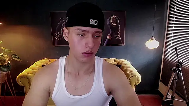 deivid parker online show from December 1, 2025, 2:11 pm