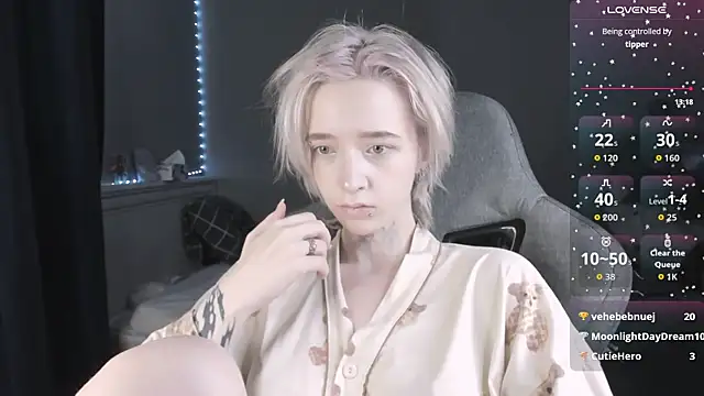 MelissaReis online show from April 5, 2026, 11:18 am