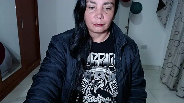 Vivian milf paint online show from October 30, 2025, 2:57 am