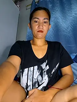 Snapshot of lustlushlady6 chatting on October 5, 2025, 5:11 pm lustlushlady6 online show from October 5, 2025, 5:11 pm