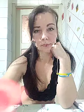 Adeline3302 online show from March 12, 2026, 7:31 pm