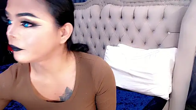 Asiansignificantxx online show from May 12, 2026, 10:01 am