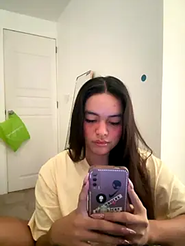 urasianlady online show from October 23, 2025, 6:34 am