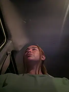 urasianlady online show from March 4, 2026, 12:33 pm