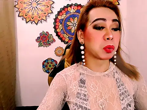 Snapshot of xxMistressWildKimxx chatting on October 29, 2025, 8:27 am xxMistressWildKimxx online show from October 29, 2025, 8:27 am