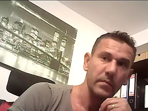 Snapshot of mastercharisma35 chatting on September 18, 2025, 11:12 am mastercharisma35 online show from September 18, 2025, 11:12 am